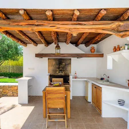 Curreu Villa Sant Carles de Peralta