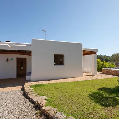 Villa Curreu Sant Carles de Peralta